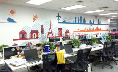 大姚教你设计办公室墙绘的方法。